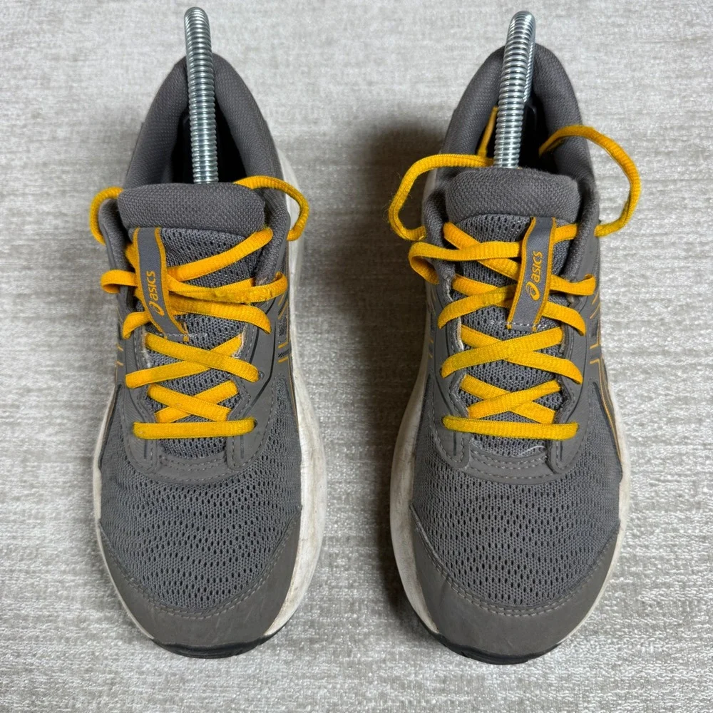 Asics Contend 9 Kids Size 5 Grey Yellow Mesh Athletic Running Sneakers